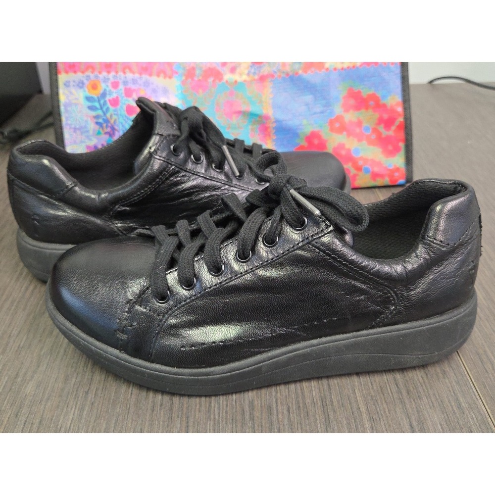 Strive Dakota Women US‎ 6.5 Black Leather Sneakers Walking Shoes Comfort Casual